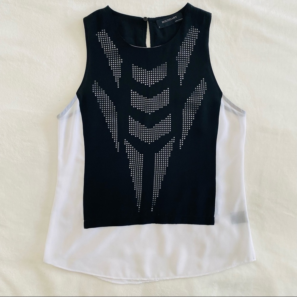 Boundary silk sleeveless laser cut top NWOT